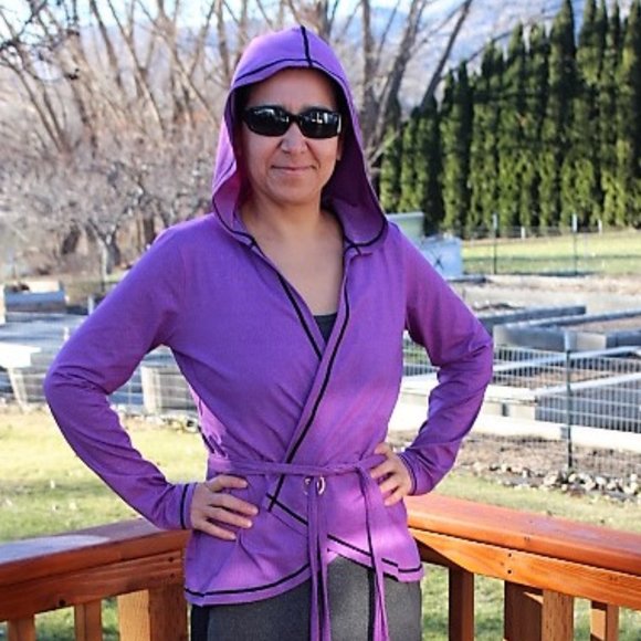 ZUMBA' WEAR - Purple double tie wrap around sports work out with a hoody sz med - Picture 1 of 4
